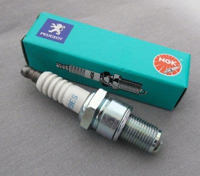 Aprilia Malaguti Peugeot 50cc AM6 Spark Plug by NGK BR9ES
