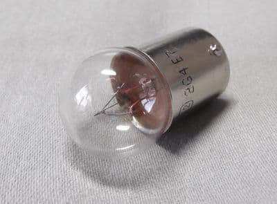 Aprilia / Moto Guzzi Indicator Bulb 12V 10W BA15S GU93450127