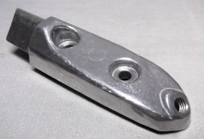 Aprilia / Moto Guzzi RH Footrest GU32440210