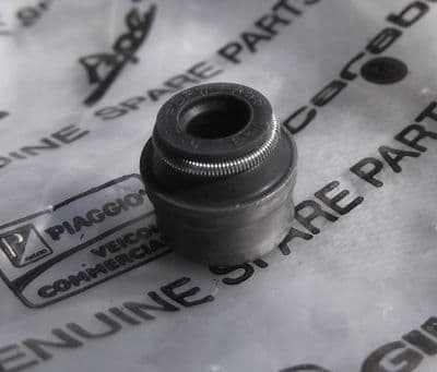 Aprilia / Moto Guzzi Valve Guide Seal 436438
