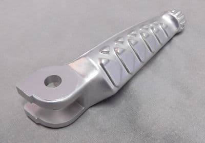 Aprilia RSV1000 RH Front Footrest AP8146401