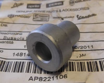 Aprilia T-bush Spacer AP8221106