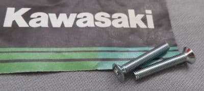 Genuine Kawasaki Countersunk Screw 3x20mm 221B0320