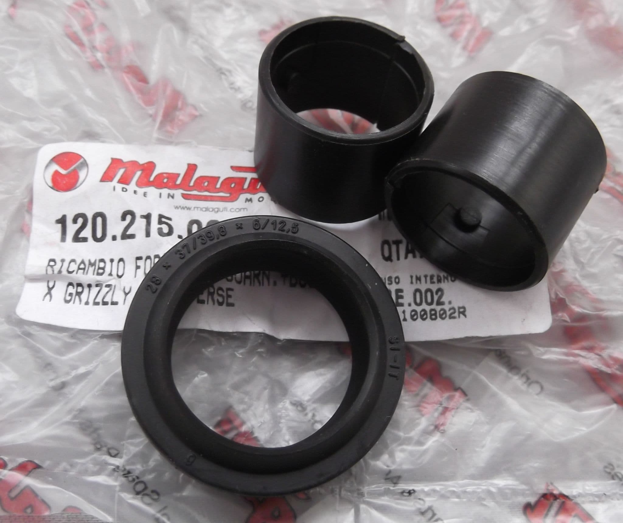 Genuine Malaguti Grizzly 10 Front Fork Oil Seal Bush Kit 120 215 00