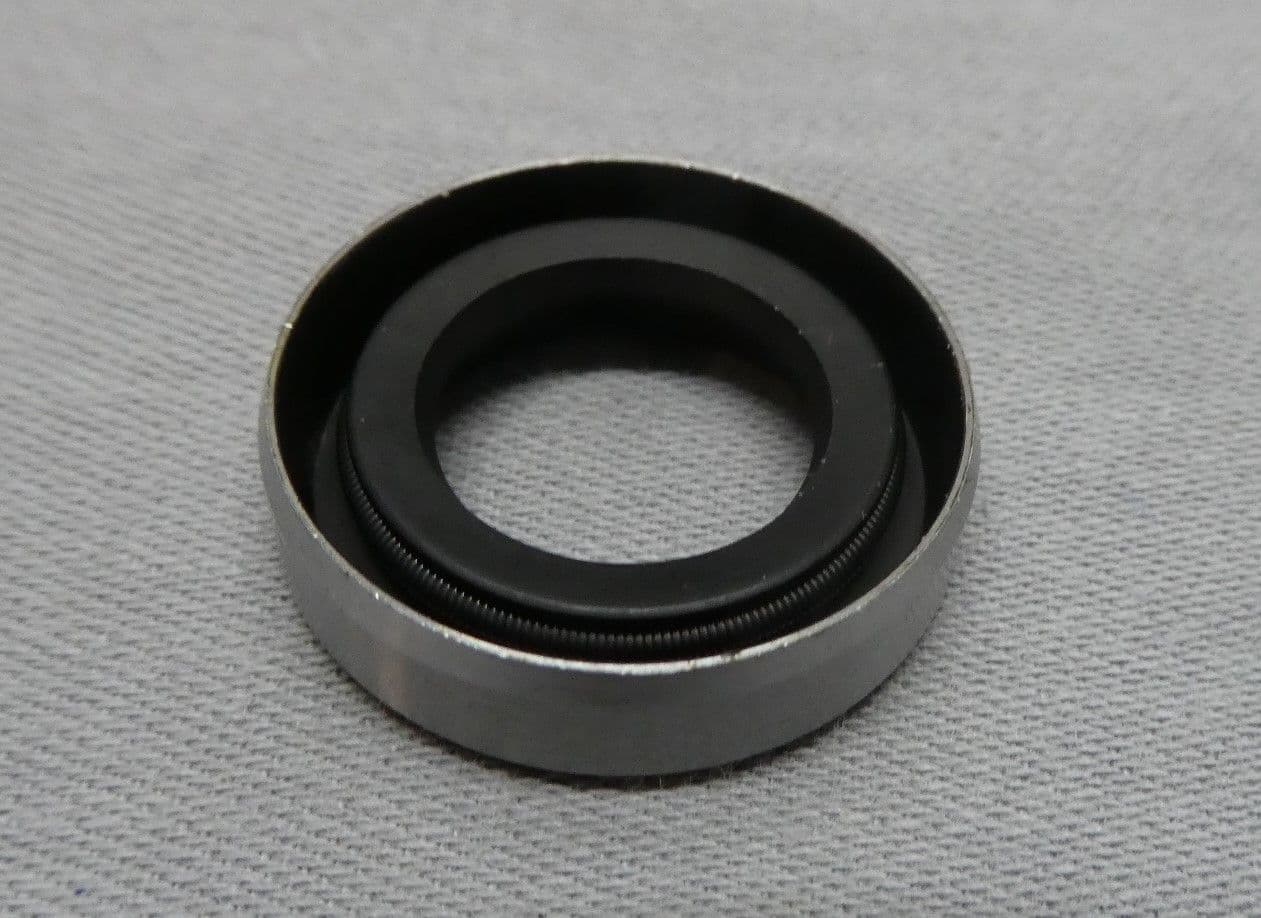 KTM Adventure 950 / 1290 Gearchange Shaft Seal 0760142460