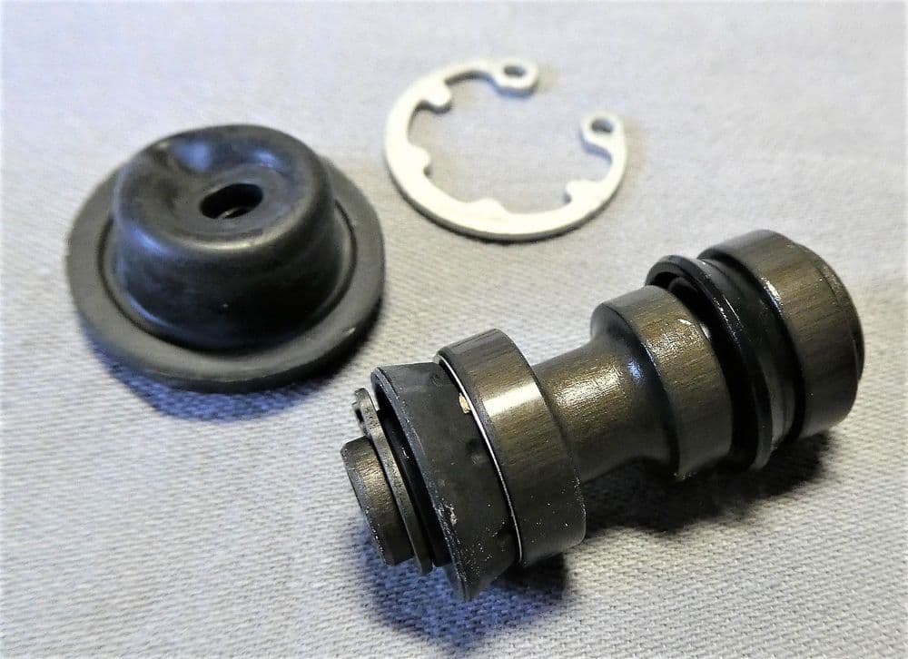 KTM Brake Master Cylinder Repair Kit 76013008000