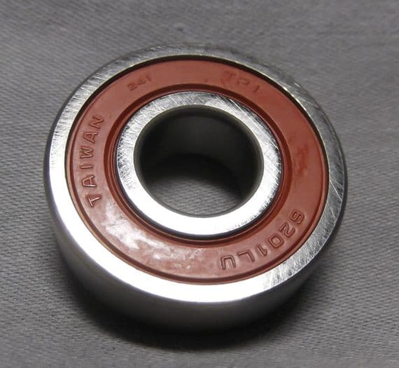 Automotive transmission bearing components