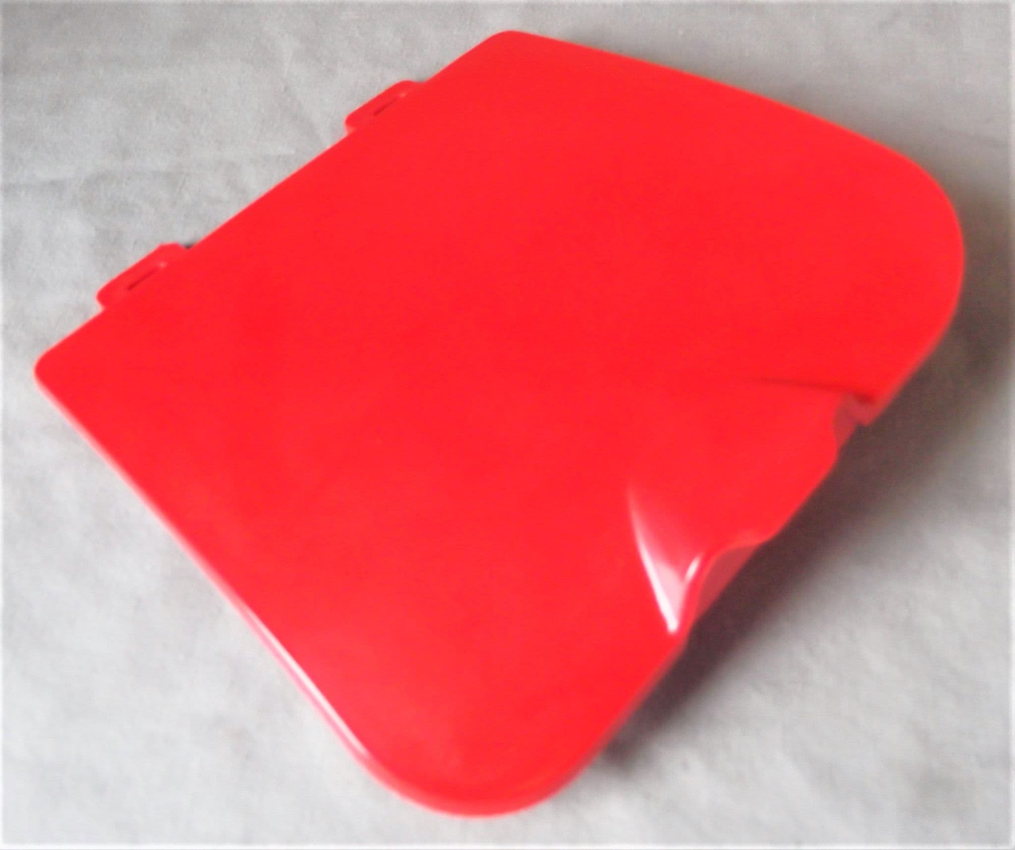 Kymco MXU 500 Tool Box Cover - Red 6010C-LDB5-E00-E4R