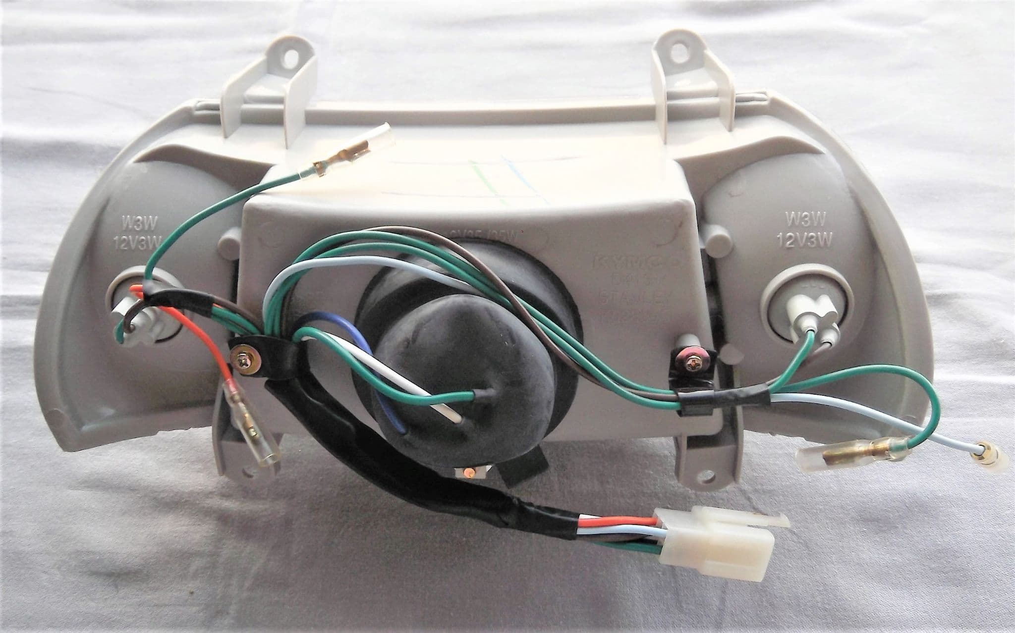 Yerbay Relè Avviamento Solenoide Per Peugeot LXR 125 (4T) 2010/ Sum-Up 125 2008-2011/ Tweet 50 125 150 2010-2017/ V-Clic 50 4T 2007-2014/ Vivacity 50/100/125 2008-2016