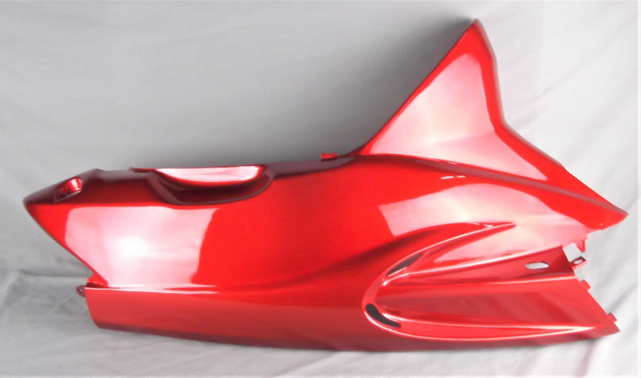 Take！ Kymco ZX50 RH Sidepanel - Red 83500-KAC-9000-RR004CP