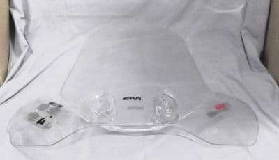 Malaguti Password 250 Windscreen by Givi D370ST