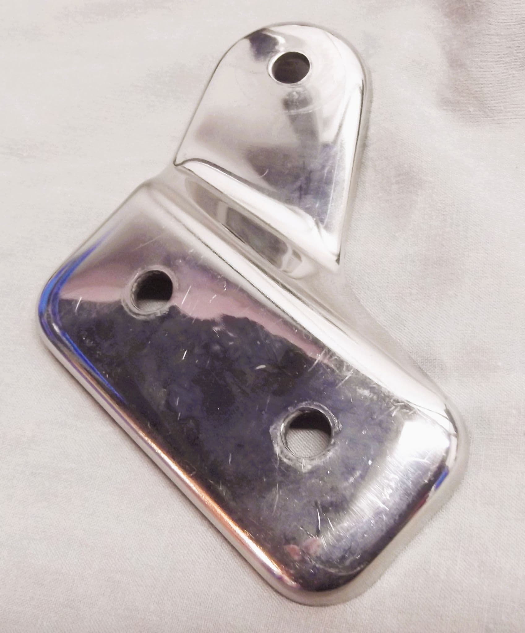 Moto Guzzi Breva 750 LH Silencer Bracket GU32129010