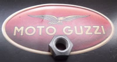 Moto Guzzi Nut - M8 GU92640508