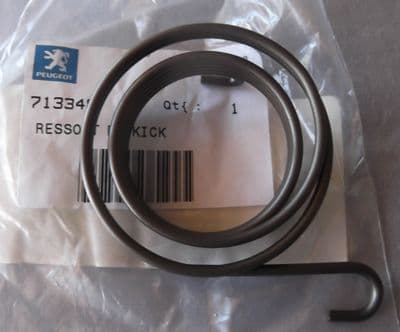Peugeot 50 / 100 Kickstart Shaft Spring PE713348