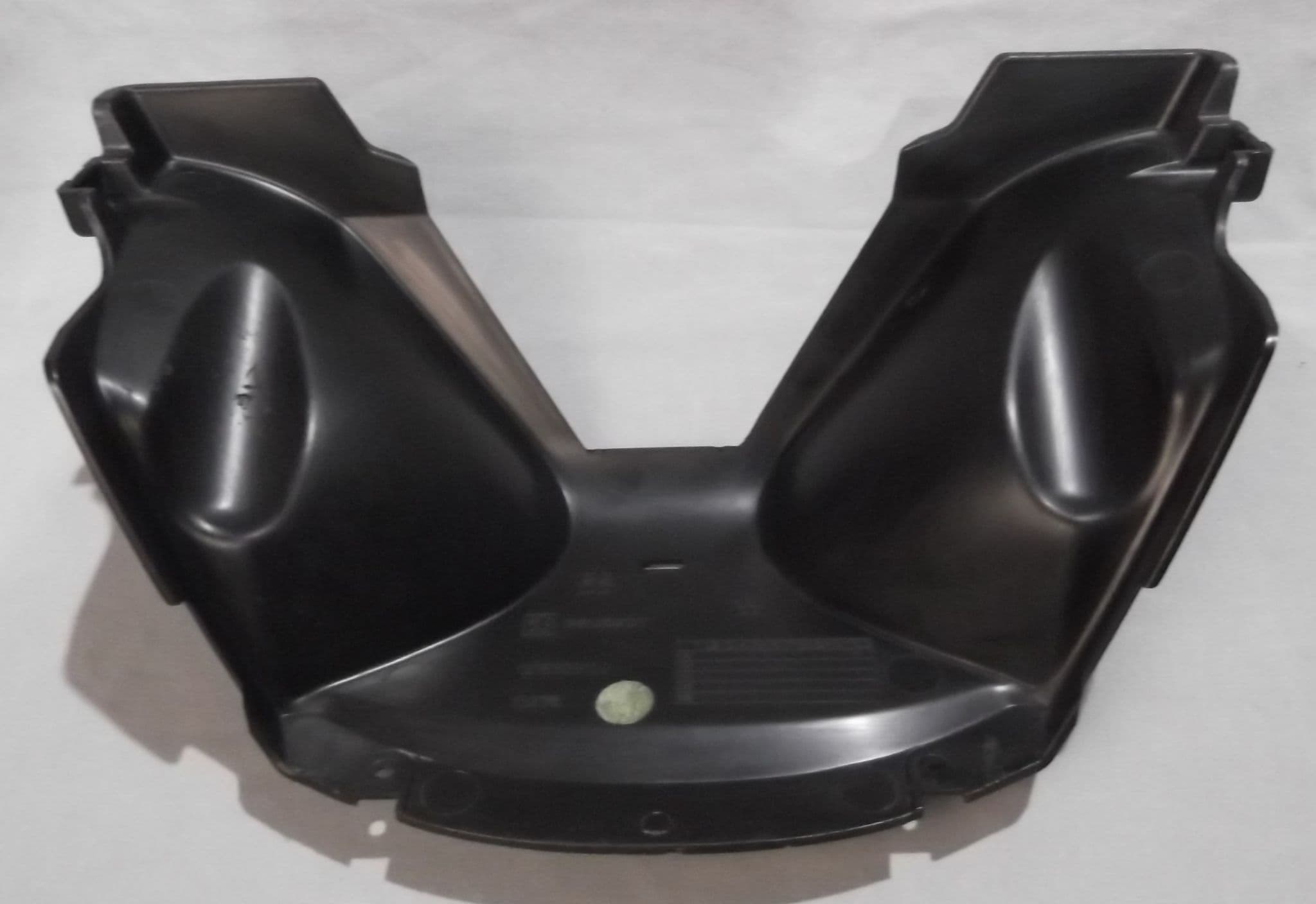 Peugeot Metropolis 400 Front Centre Panel PE783031