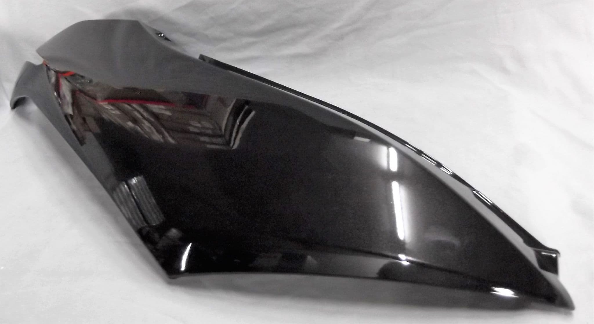 Peugeot Metropolis 400 RH Rear Sidepanel - Pearly Black PE781765NK