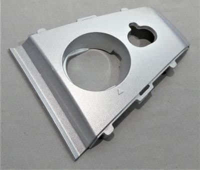 Peugeot V-Clic Rear Centre Panel - Silver PE802324TV