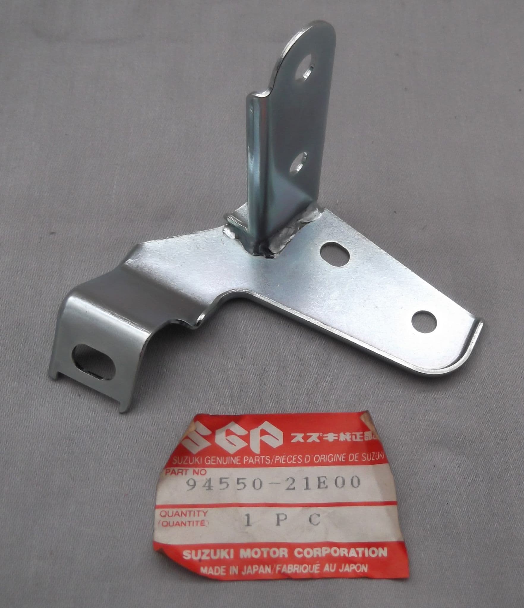 Carénage Droit Pour Suzuki RF 600 R 1997 - Référence 94471-21E00 - Occasion - Voir Photos