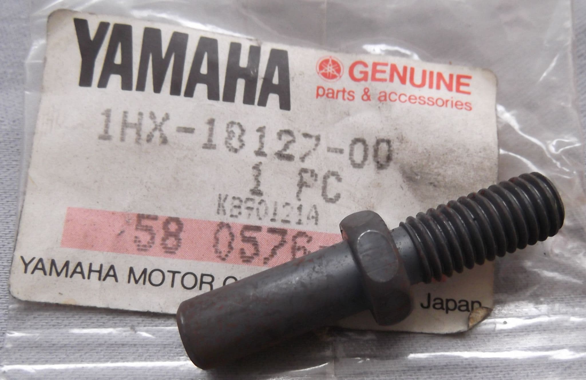 Yamaha FZR600R Gearchange Stopper Screw 1HX-18127-00