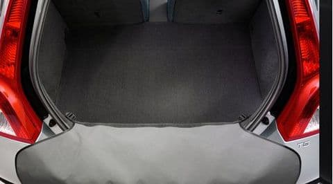 V40 dirt cover for rear bumper