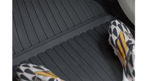 XC90 Shaped plastic passenger compartment mats