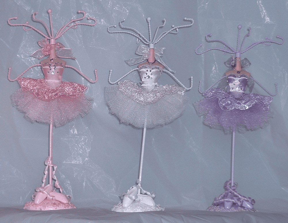 Pink online jewelry stand