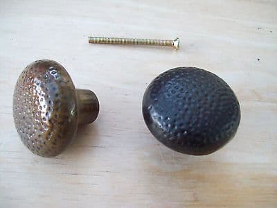 (CODE 16) CAST IRON HAMMERED BEATEN CUPBOARD KITCHEN DRAWER DOOR KNOBS HANDLES