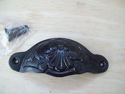 (CODE 6) Cast Iron Black Antique Fancy Shell Cup Pull Drawer Cupboard Handle