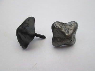 10 X SCREW IN DECORATIVE CAST IRON TUDOR DOOR WOOD CRAFTS STUDS
