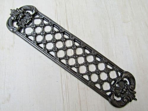 Antique Iron Lattice Finger Plate
