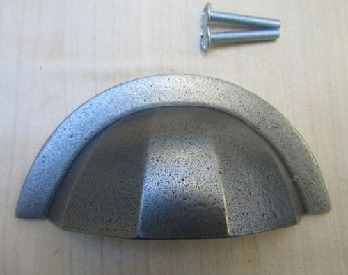 Bold Cup Shell Pull Handle Antique Iron