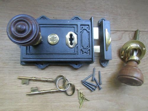 Cast Iron Davenport Rim Lock Antique Iron & Bun Rimmed Black & Teak