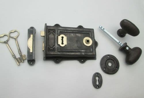 Cast Iron Davenport Rim Lock Black Antique & Oval Knob Set