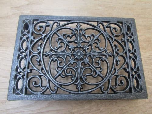 Cast Iron Ornate Rectangular Trivet
