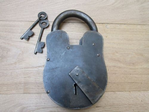Cast Iron Padlock Antique Iron 11"