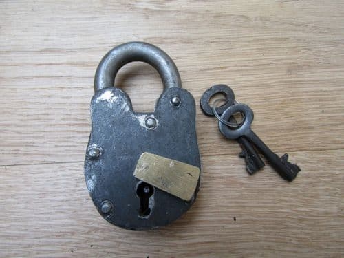 Cast Iron Padlock Antique Iron 3.5"