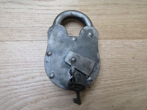 Cast Iron Padlock Antique Iron 4"