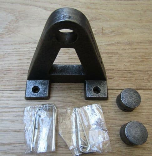 Cast Iron Rustic Wheel Axle Bracket Triangular