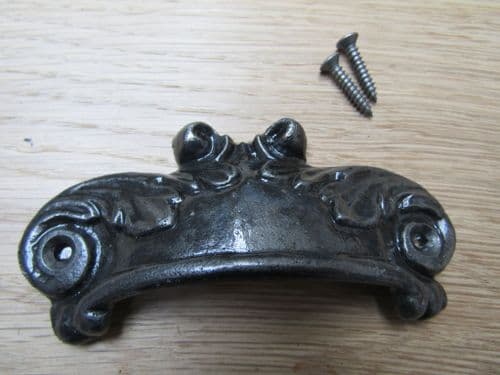 Feathered Cup Pull Handle Antique Iron