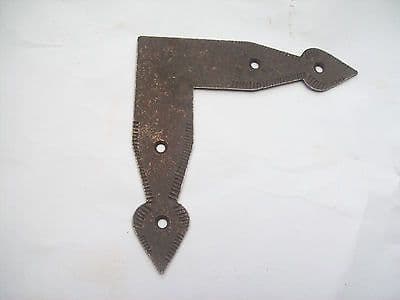 FLAT CORNER ANGLE BRACKET REPAIR PLATE ARROW HEAD ANTIQUE AGED CHEST TRUNK