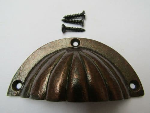 Fluted Cup Pull Handle Antique Copper On Iron