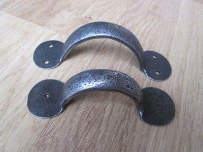 HAND FORGED IRON BLACKSMITH KITCHEN CANET DRAWER CUPBOARD DOOR PULL HANDLES