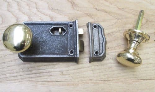 Large Rim Latch Antique Iron & Victorian Round Rim Brass Set