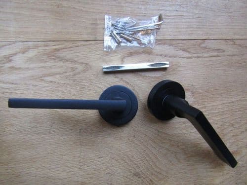 Naxos Lever On Rose Door Handle Matt Black