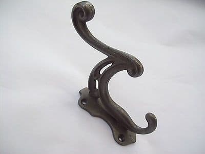 OLD VINTAGE CAST IRON VICTORIAN STYLE FANCY DECORATIVE HAT & AND COAT HOOK