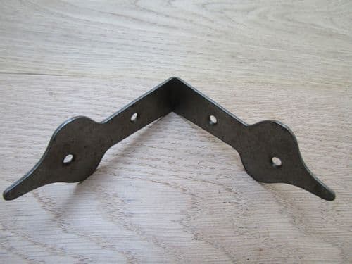Pack Of 2 Spear Head Corner Brace Antique Iron