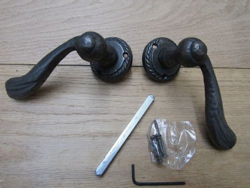 Pair Of Hammered Lever On Rose Door Handles Antique Iron