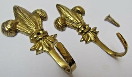 Pair Of Solid Brass Prince Of Wales Curtain Hooks Brass