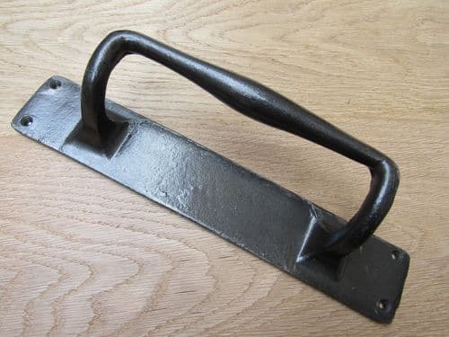 Plain Handle On Plate Antique Iron