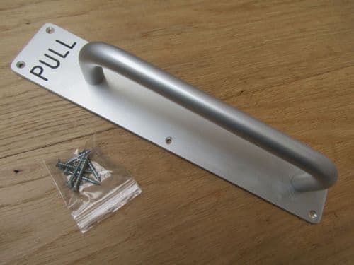 Pull Engraved Handle On Plate Satin Aluminium